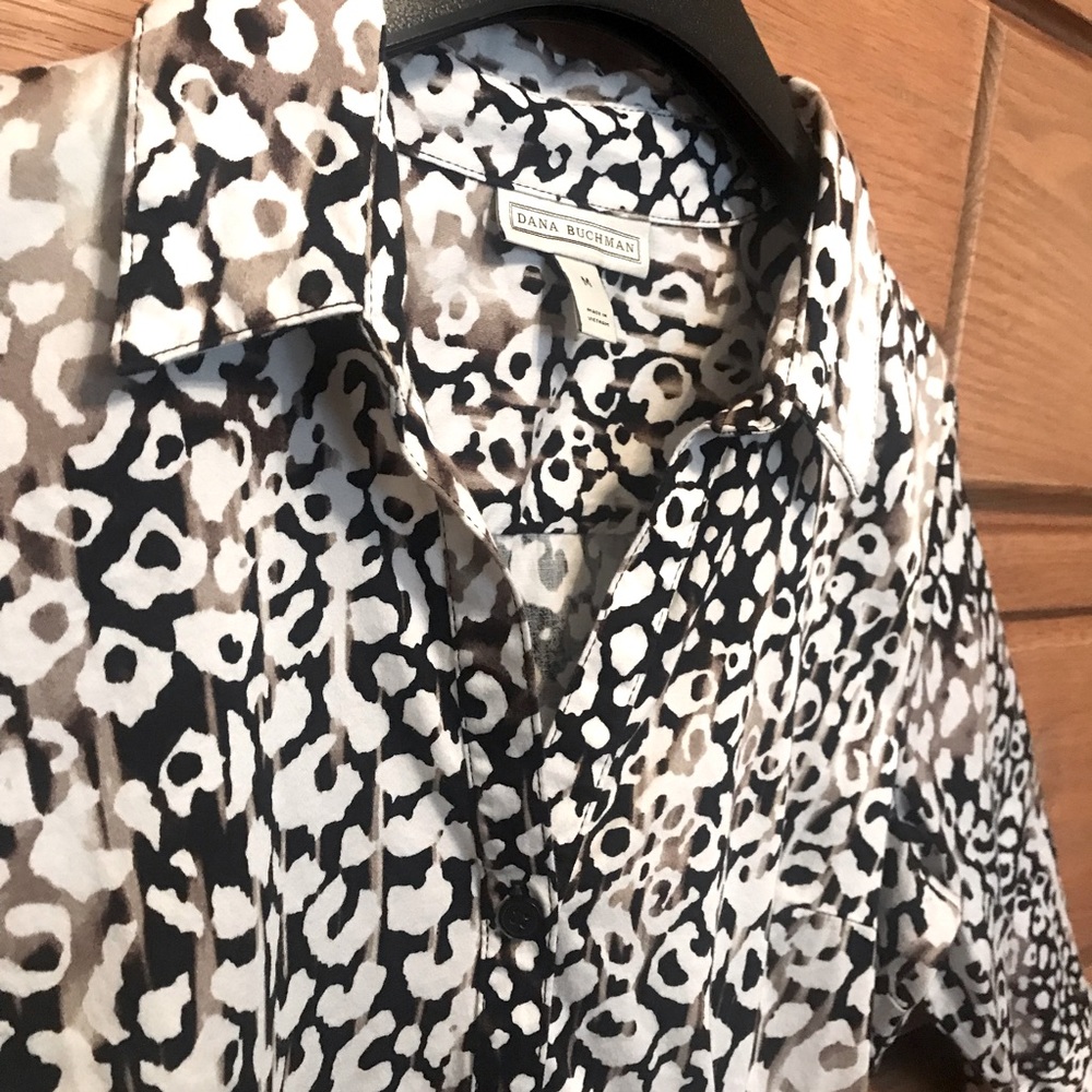 Dana Buchman woman’s blouse - Picture 2 of 7